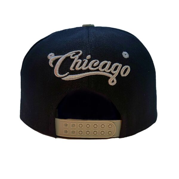 Chicago White Sox Snapback Hat - Image 4