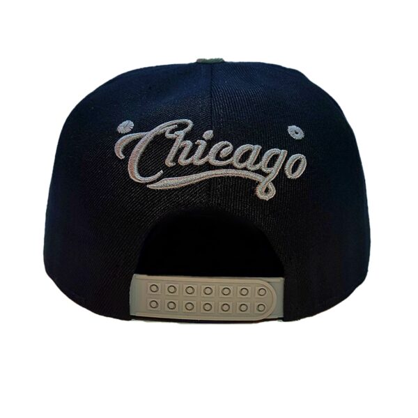Chicago White Sox Classic Snapback Hat - Image 4