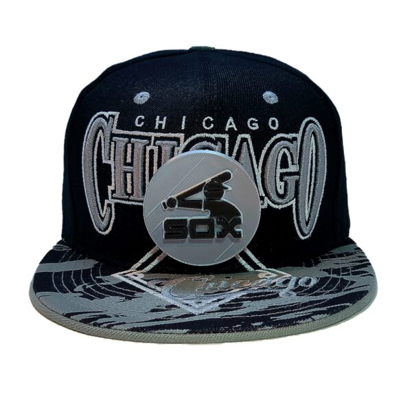 Chicago White Sox Classic Snapback Hat - Image 7